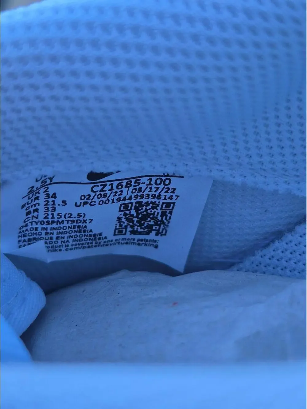 Nike Force 1 White/Black (CZ1685 100) 2.5Y New in Box